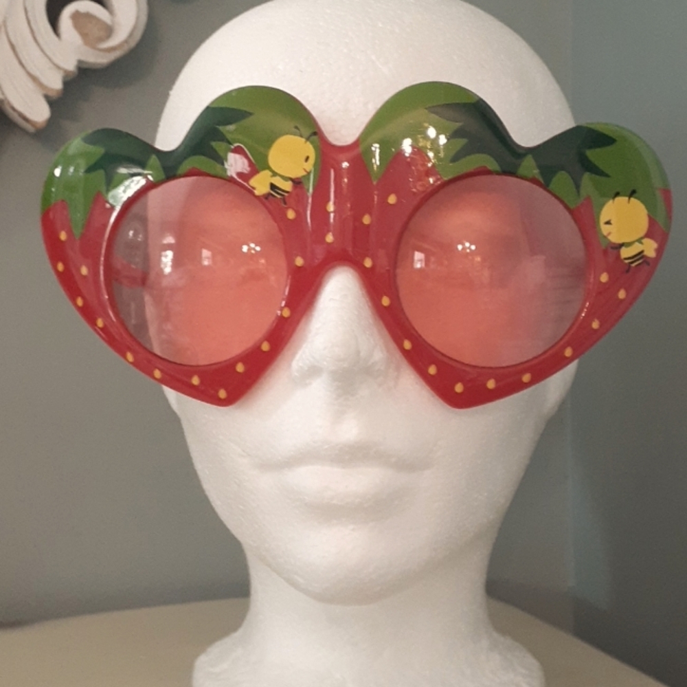 & Giant heart shaped strawberry & bees novelty Sunglasses